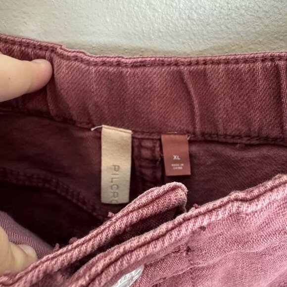 Anthropologie Pilcro Embriodered Scrunchie Shorts Pink Floral Size XL Cut Off - Picture 4 of 5